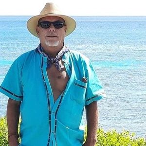 Meet your Posher, Brad